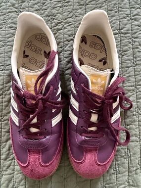 Adidas Samba OG Maroon and Cream—size 8